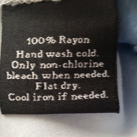 Top - Picture 4 of 5